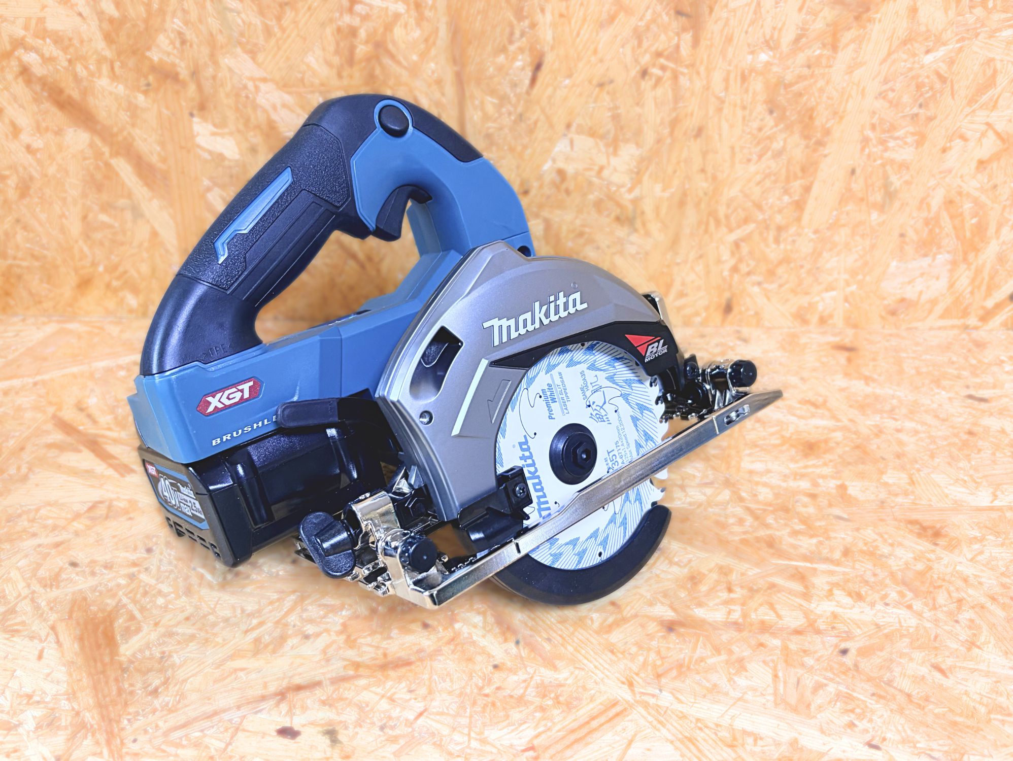 マキタ HS006G 40Vmax 125mm 充電式マルノコ