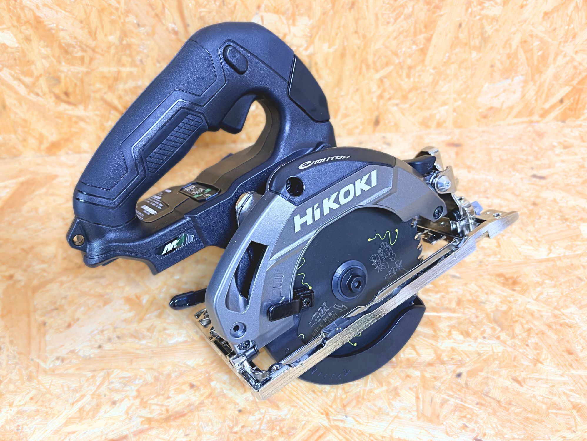 HiKOKI C3605DA(SK)(NNB)本体（ストロングブラック）